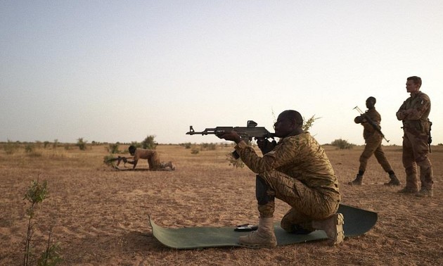Burkina Faso: les autorités annoncent l’arrestation de militaires soupçonnés de «déstabilisation»