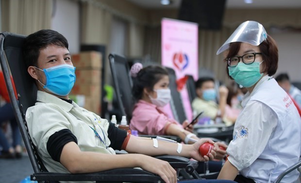 Le Vietnam s’efforcera de mobiliser 1,5 million d’unités de sang en 2022