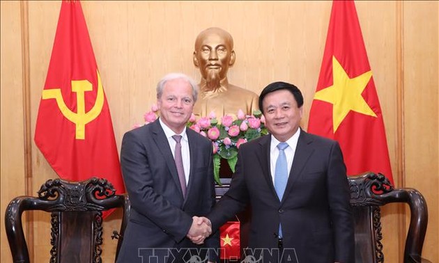 Axel Van Trotsenburg rencontre le directeur de l’Académie de la politique Hô Chi Minh