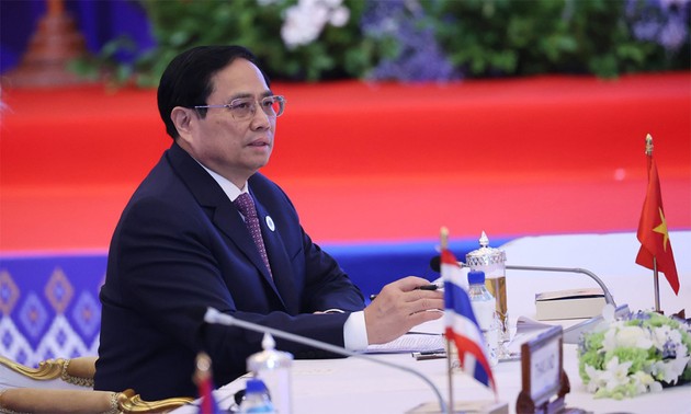 Pham Minh Chinh au Sommet de l’Asie de l’Est