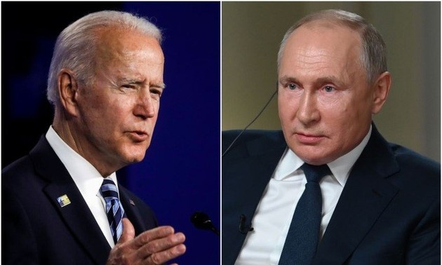 Joe Biden “prêt à parler” avec Poutine s'il cherche “à mettre fin au conflit en Ukraine“