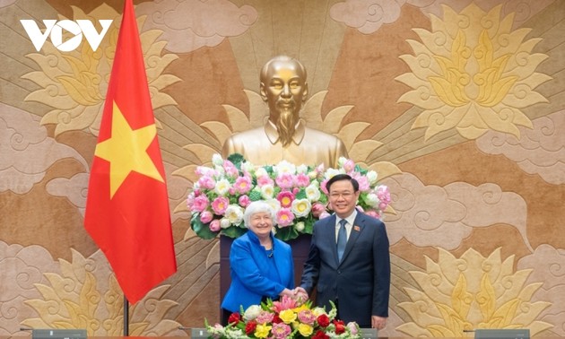 La secrétaire améraine au Trésor rencontre le président de l’Assemblée nationale vietnamienne