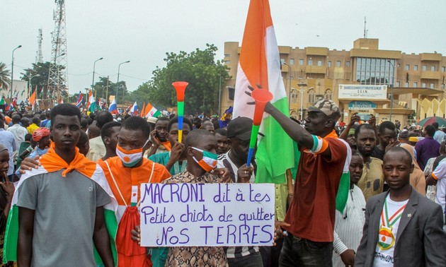Nouvelle manifestation à Niamey avant l’échéance de l’ultimatum envers la France