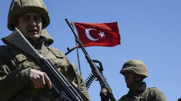 Terrorisme: Des frappes aériennes turques détruisent 15 cibles du PKK dans le nord de l'Irak