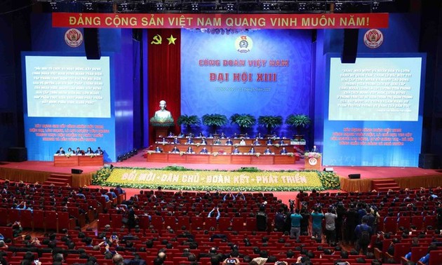 Première journée du 13e Congrès national de la Confédération Générale du Travail du Vietnam