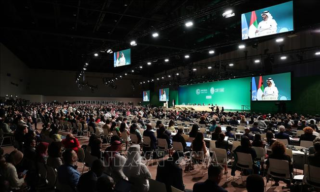COP28 à Dubaï: le sommet prolongé faute d’accord sur les énergies fossiles