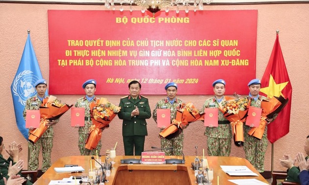 Cinq autres officiers vietnamiens participent aux opérations de maintien de la paix de l’ONU