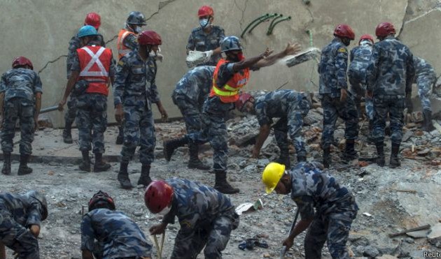 Более тысячи человек пострадали во время нового землетрясения в Непале 