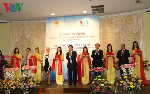 В Чехии открылось представительство Радио "Голос Вьетнама"