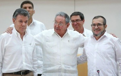 Президент Колумбии предлагает повстанцам ФАРК перемирие