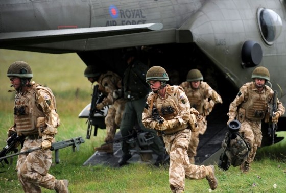 Великобритания направит 1000 военнослужащих в Польшу для участия в маневрах НАТО