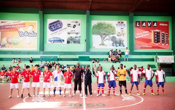 В Мозамбике прошел вьетнамо-мозамбикский товарищеский футбольный турнир