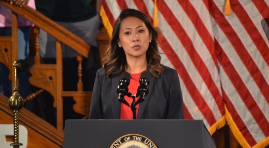 Американка вьетнамского происхождения впервые избрана в Палату представителей Конгресса США