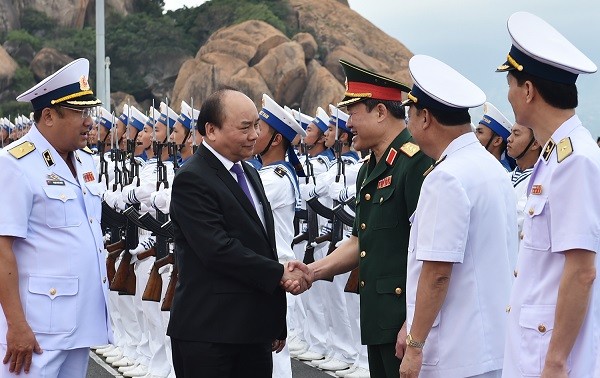 Нгуен Суан Фук: Вьетнам решительно настроен защищать свой суверенитет над морем и островами