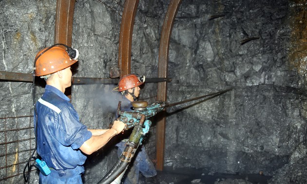 Один день из жизни шахтеров