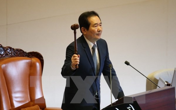 Сеул намерен сочетать диалог и санкции при решении ядерной проблемы КНДР