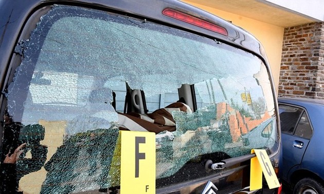 Франция: Полиция уничтожила экстремиста, захватившего магазин 