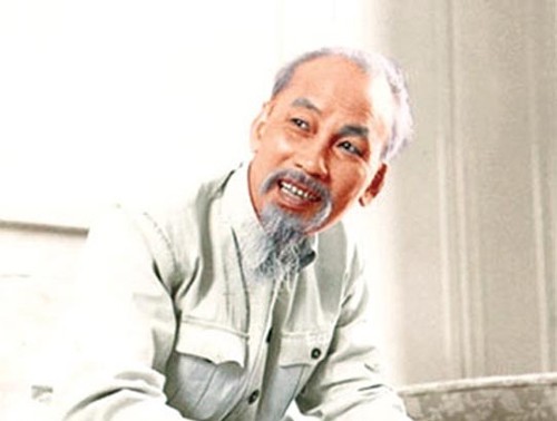 Хо Ши Мин - скромный революционер, посвятивший всю свою жизнь служению Родине и народу