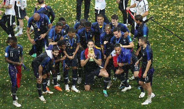 Франция обыграла Хорватию со счетом 4:2 и стала чемпионом мира