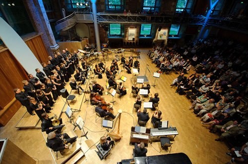 Лондонский симфонический оркестр выступит на пешеходном пространстве в центре Ханоя