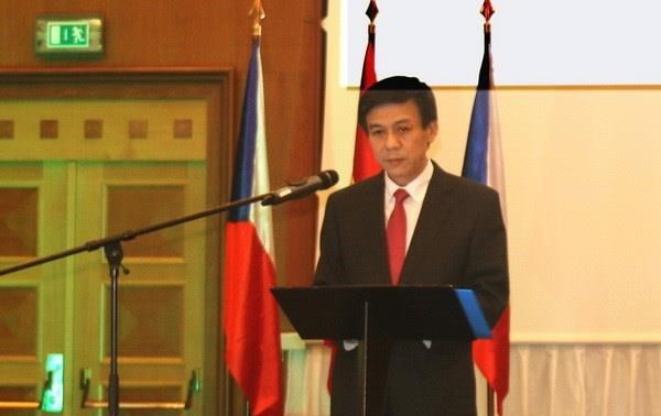 В Чехии прошла дипломатическая встреча с целью развития отношений между Вьетнамом и ЕС