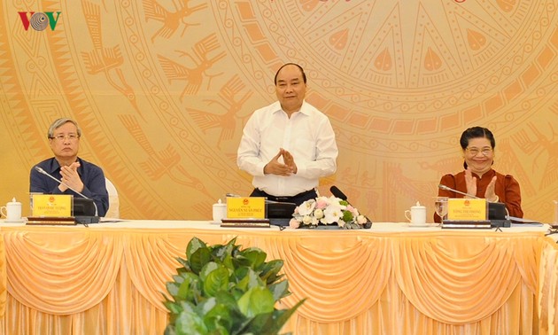 В Ханое прошла конференция по сбору мнений бывших руководителей партии и государства 