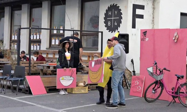 В Праге прошел 4-й молодежный фестиваль бананов - «Banan Fest» 2019 года