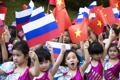 Россия направит учителей русского языка во вьетнамские школы