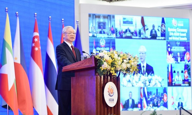 В Ханое официально открылся 37-й саммит АСЕАН