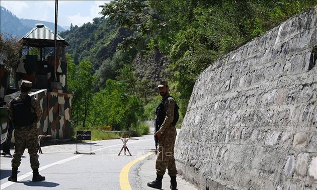 Боевые действия в Кашмире между Индией и Пакистаном