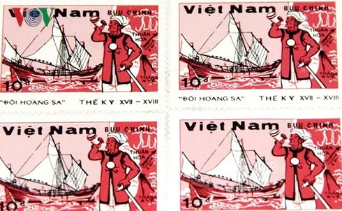 Hoang Sa, Truong Sa의 독특한 우표 수집품을 가진 농부