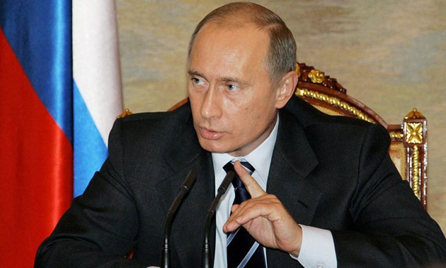 Presiden Rusia Vladimir Putin  mencela Barat mengekspor  “demokrasi rudal, bom dan peluru"