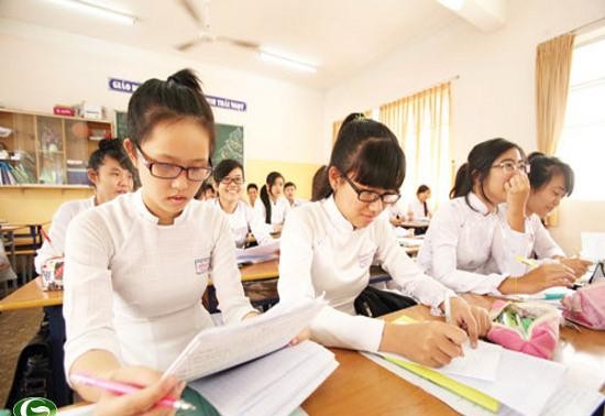  Ujian masuk Perguruan Tinggi dan Akademi  gelombang pertama tahun 2013 di Vietnam