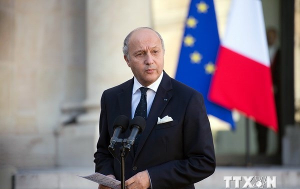 Menlu Perancis mengunjungi Aljazair untuk mengusahakan solusi tentang masalah Mali