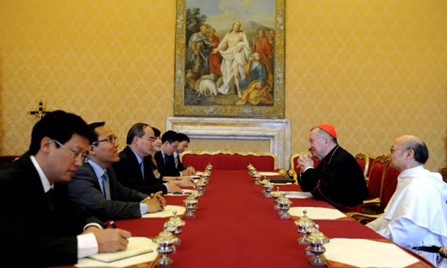Pemerintah  Vietnam dan Takhta  Suci Vatikan aktif siap menuju ke penggalangan hubungan diplomatik