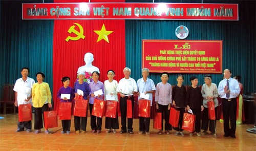 Pesta  Kebudayaan-Olahraga kaum lansia Vietnam 2015