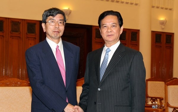 Премьер-министр СРВ принял президента Азиатского банка развития