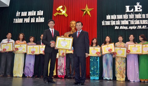 В стране проходят различные мероприятия, посвящённые Дню вьетнамского врача
