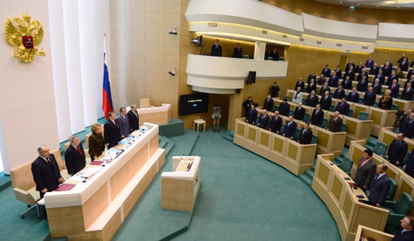 Совет Федерации РФ ратифицировал договор о принятии Крыма в состав России