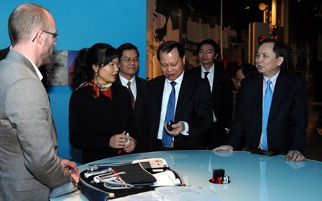 Вице-премьер СРВ Ву Ван Нинь находится в Швеции с официальным визитом