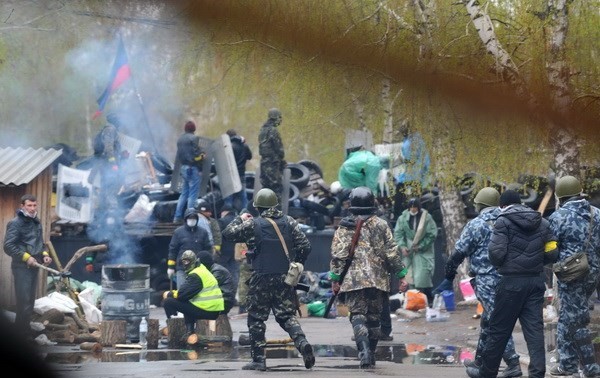 Власти Украины объявили о начале второго этапа спецоперации в Славянске