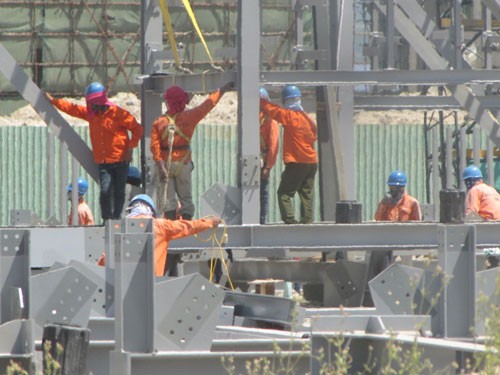 8 подрядчиков вернулись в экономическую зону Вунганг провинции Хатинь