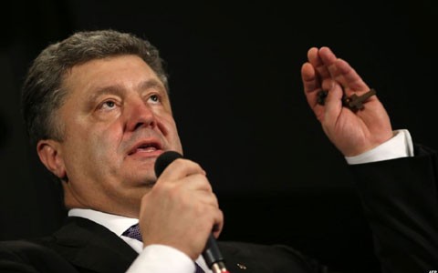 Президент Украины назвал условия готовности прекратить огонь