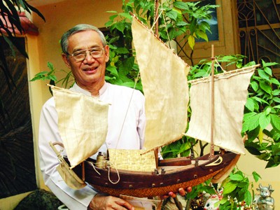 Доктор наук Нгуен Ня посвятил всю жизнь изучению моря и островов Вьетнама