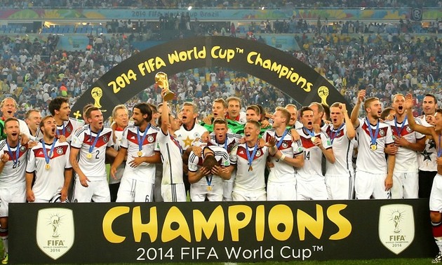 Сборная Германии по футболу и стала чемпионом мира 2014 года