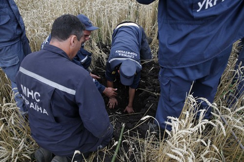 Найден второй «черный ящик» рухнувшего на Украине самолета