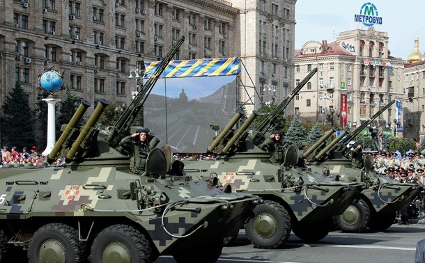 В Киеве прошел военный парад ко Дню независимости Украины