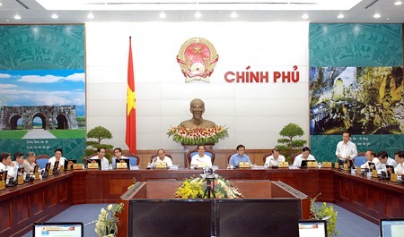 В Ханое прошло очередное августовское заседание вьетнамского правительства