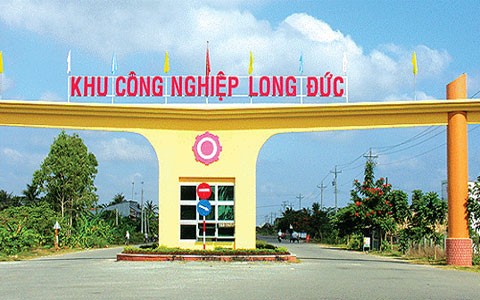 Президент Вьетнама проверил промрайон Лонгдык в провинции Донгнай