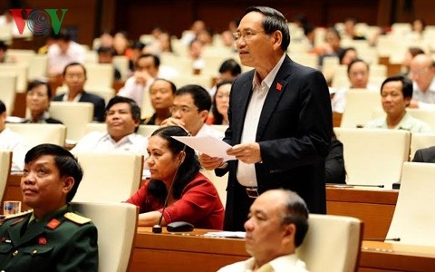 Вьетнамские парламентарии одобрили план по увеличению объёма ВВП страны на 6,2% в 2015 году